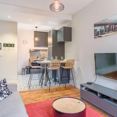 Le Petit Bacchus - Au Coeur De Apartament *